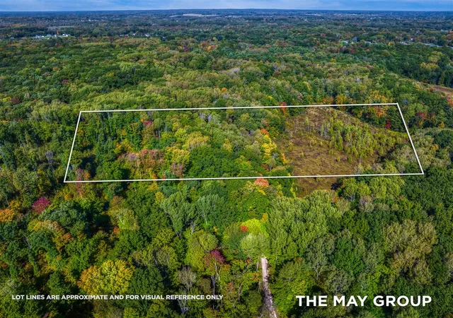 Photo 1 of Sale Pending at 3363 13 Mile Rd, Rockford, MI 49341 | MLS# 70563578 | Listing updated on 2026-10-23