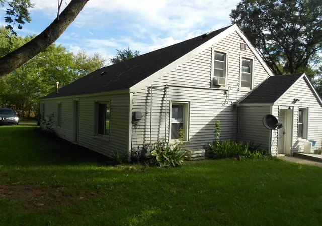 Photo 3 of Multi family home for sale at 12247 M 40, Gobles, MI 49055 | MLS# 70561204 | Listing updated on 2026-10-10