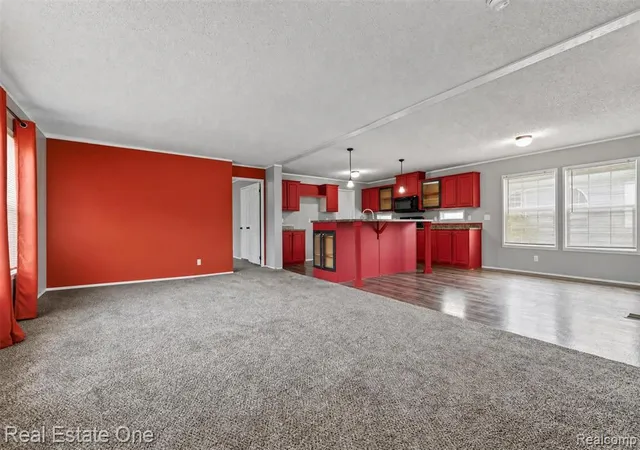 Photo 3 of Condo for sale at 16047 Windsor Ln, Holly, MI 48442 | MLS# 61025945 | Listing updated on 2026-08-31