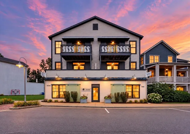 Listing Photo 1 - Condo for sale in building located at 2039 Celadon Dr, Grand Rapids, MI 49525