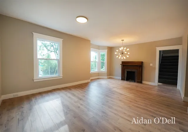 Photo 4 of Sale Pending at 1332 Bridge St, Grand Rapids, MI 49504 | MLS# 70556296 | Listing updated on 2026-09-14
