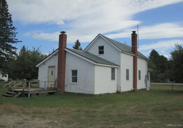 Photo 3 of Single family home for sale at 5766 W Co Rd 388, Hermansville, MI 49847 | MLS# 50220686 | Listing updated on 2026-09-14
