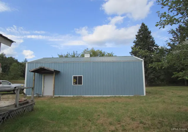 Photo 4 of Single family home for sale at 5766 W Co Rd 388, Hermansville, MI 49847 | MLS# 50220686 | Listing updated on 2026-09-14
