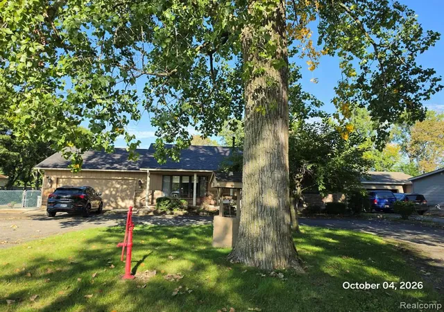 Photo 2 of Single family home for sale at 34781 Union Lake Rd, Clinton Township, MI 48035 | MLS# 61035860 | Listing updated on 2026-10-05