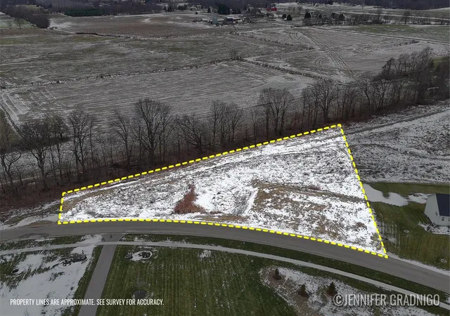 Photo 1 of Land for sale at 3712 Shoreside Ct, Hudsonville, MI 49426 | MLS# 70549245 | Listing updated on 2026-09-07