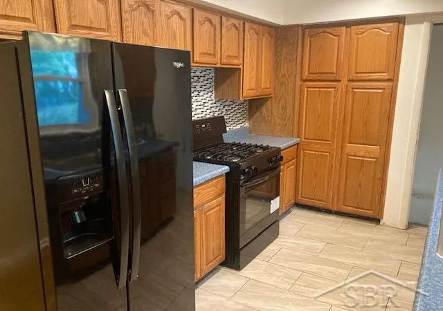 Photo 3 of Single family home for sale at 4033 Hiland St, Saginaw, MI 48601 | MLS# 50220508 | Listing updated on 2026-09-02