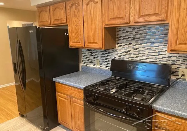 Photo 3 of Single family home for sale at 4033 Hiland St, Saginaw, MI 48601 | MLS# 50220508 | Listing updated on 2026-09-02