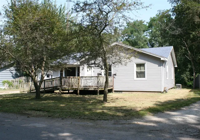 Photo 1 of Single family home for sale at 1175 Ravina Ave, Benton Harbor, MI 49022 | MLS# 70554069 | Listing updated on 2026-09-10