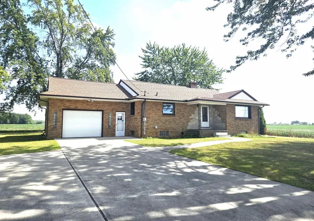 Photo 2 of Sale Pending at 6853 Frankenlust Rd, Bay City, MI 48706 | MLS# 50220898 | Listing updated on 2026-09-11
