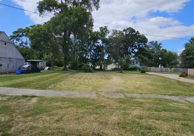 Photo 1 of Land for sale at 131 Michigan Ave, Hartford, MI 49057 | MLS# 70547830 | Listing updated on 2026-09-28