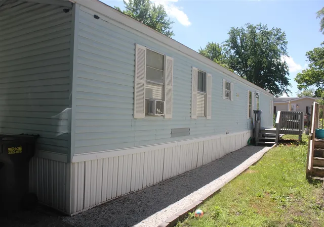 Photo 3 of Single family home for sale at 27 Inca Dr, Grand Rapids, MI 49548 | MLS# 70539369 | Listing updated on 2026-09-14