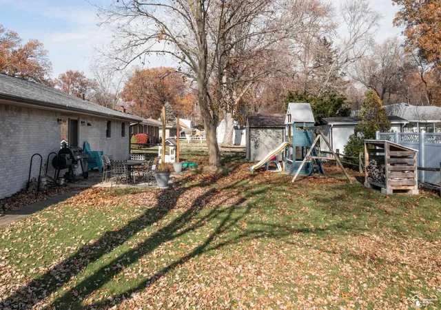 Photo 3 of Sale Pending at 7558 Apache Trail Trail, Temperance, MI 48182 | MLS# 50220261 | Listing updated on 2026-09-04