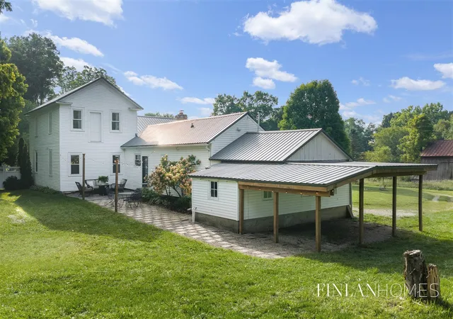 Photo 4 of Single family home for sale at 9361 Nugent Ave, Rockford, MI 49341 | MLS# 70556691 | Listing updated on 2026-09-17