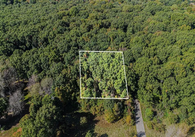 Land for sale at 4520 Ross Dr, Benton Harbor, MI 49022 | MLS# 70501772