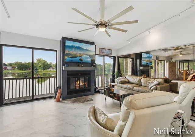 Listing Photo 5 - Condo for sale in building located at 2858 Porter Ct, Grandville, MI 49418