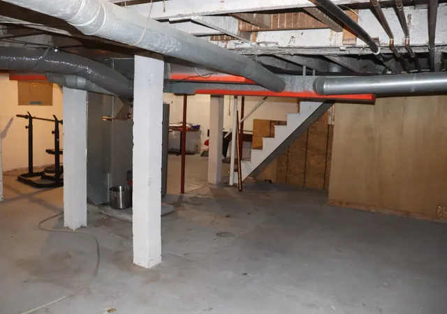 Photo 24 of Sale Pending at 201 E Calumet St, Bay City, MI 48706 | MLS# 50220274 | Listing updated on 2026-09-04
