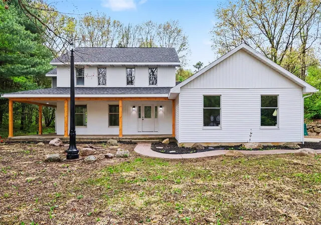 Photo 1 of Single family home for sale at 123 Old Lantern Trl, Battle Creek, MI 49017 | MLS# 70555487 | Listing updated on 2026-09-03