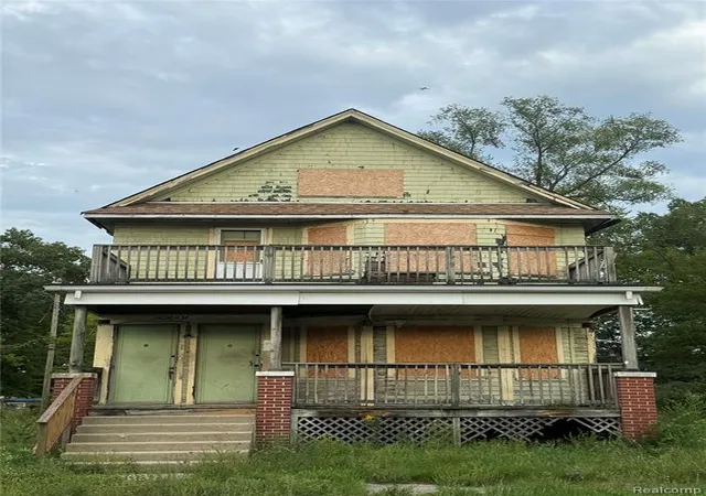 Photo 1 of Multi family home for sale at 16634 Log Cabin St, Highland Park, MI 48203 | MLS# 61031646 | Listing updated on 2026-09-21