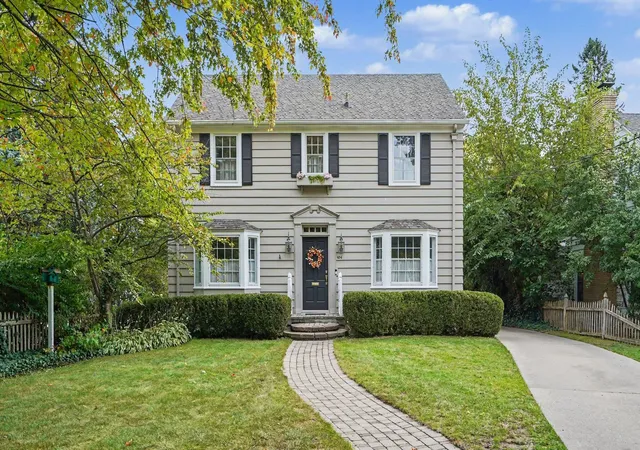 Photo 1 of Sale Pending at 604 Park Ave, Bay City, MI 48708 | MLS# 50223147 | Listing updated on 2026-09-30