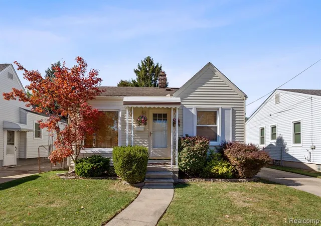 Photo 1 of Sale Pending at 3876 20th Street, Wyandotte, MI 48192 | MLS# 61034942 | Listing updated on 2026-10-26
