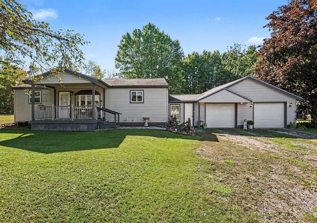 Photo 1 of Sale Pending at 8156 State Rd, Millington, MI 48746 | MLS# 50223299 | Listing updated on 2026-10-19