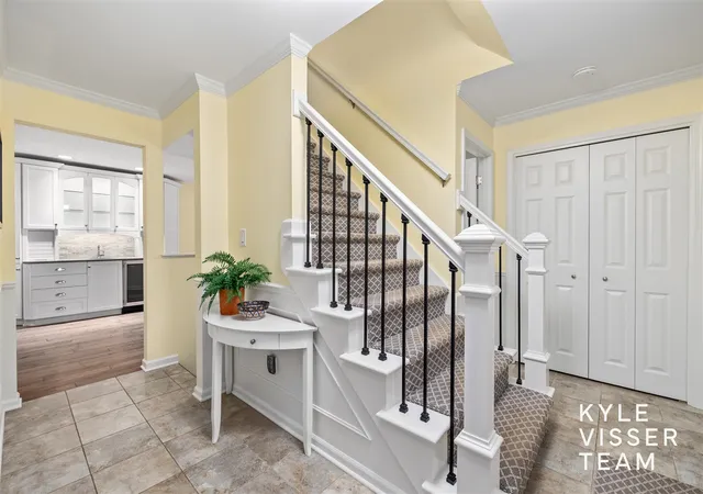 Photo 4 of Single family home for sale at 6728 Gleneagles Dr, Grand Rapids, MI 49546 | MLS# 70545766 | Listing updated on 2026-09-08