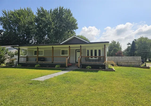 Photo 3 of Single family home for sale at 36761 Willow Rd, New Boston, MI 48164 | MLS# 70554384 | Listing updated on 2026-09-02