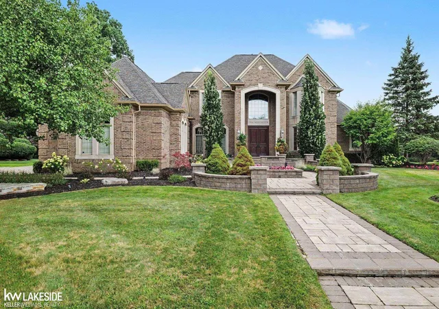 Photo 1 of Sale Pending at 19814 Westchester Dr, Clinton Township, MI 48038 | MLS# 50222090 | Listing updated on 2026-10-11