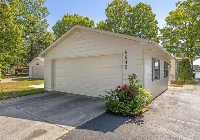 Photo 1 of Single family home for sale at 5540 Cozy Point Dr, Newaygo, MI 49337 | MLS# 70554772 | Listing updated on 2026-09-19