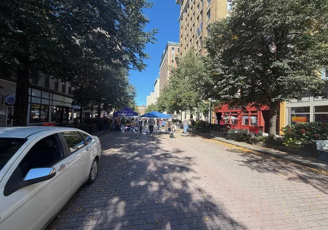 Listing Photo 1 - Condo for sale in building located at 49 Monroe Ctr St, Grand Rapids, MI 49503 - Unit #8