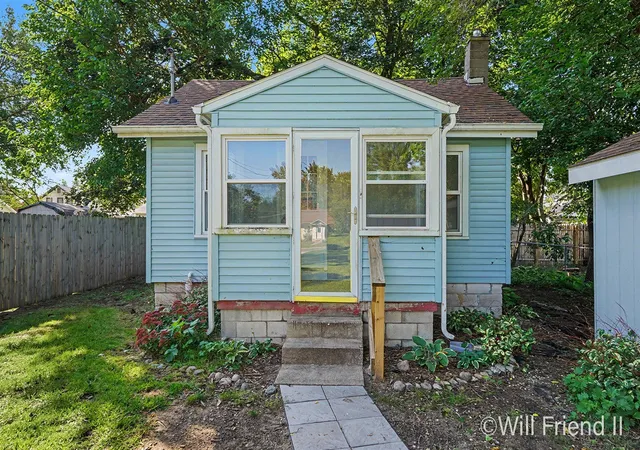 Photo 1 of Sale Pending at 36 34th Street, Grand Rapids, MI 49548 | MLS# 70563417 | Listing updated on 2026-10-19