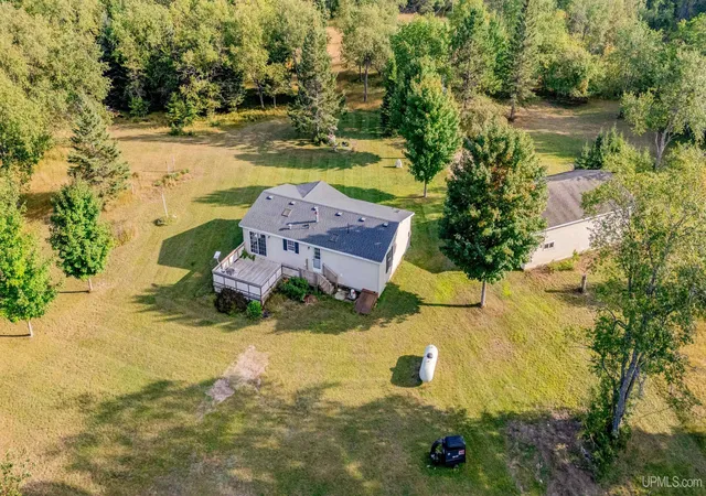 Photo 3 of Single family home for sale at 11038w Davidson Rd, Cooks, MI 49817 | MLS# 50221013 | Listing updated on 2026-09-16