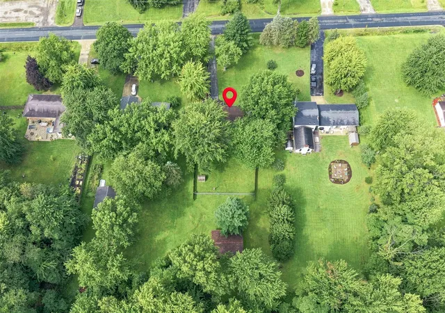 Photo 4 of Single family home for sale at 5609 Johnson Rd, Coloma, MI 49038 | MLS# 70555713 | Listing updated on 2026-09-12