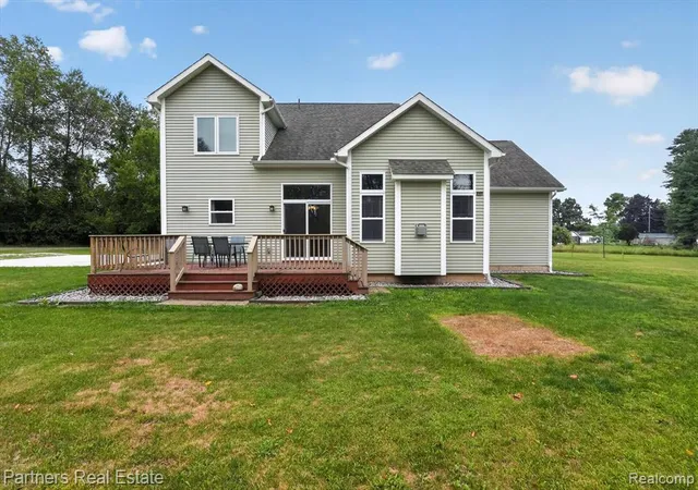 Photo 3 of Single family home for sale at 5127 Clyde Rd, Howell, MI 48855 6705 | MLS# 61025551 | Listing updated on 2026-09-02