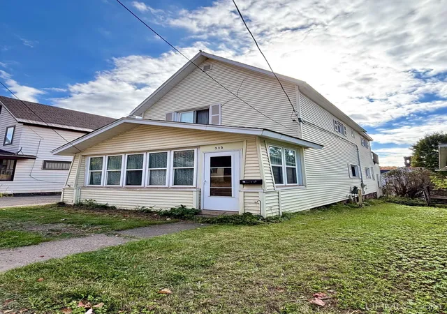 Photo 2 of Single family home for sale at 315 W Barnum St, Ishpeming, MI 49849 | MLS# 50222989 | Listing updated on 2026-10-20