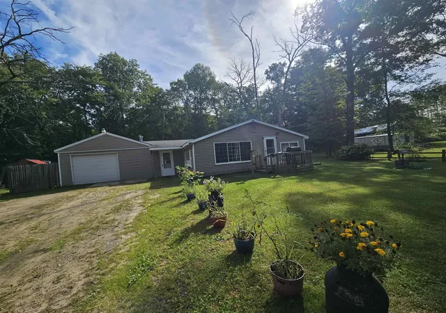 Photo 1 of Single family home for sale at 4259 E Townline Lake Rd, Harrison, MI 48625 | MLS# 50222158 | Listing updated on 2026-10-04