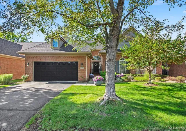 Photo 1 of Condo for sale at 1746 Treyborne Cir, Commerce Twp, MI 48390 2838 | MLS# 61033811 | Listing updated on 2026-10-02
