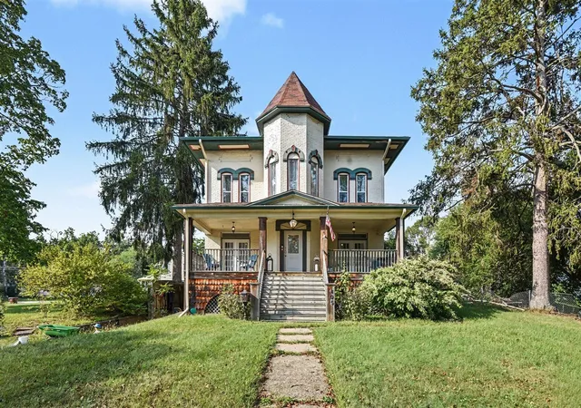 Photo 2 of Sale Pending at 405 Cedar, Albion, MI 49224 | MLS# 70556593 | Listing updated on 2026-09-17