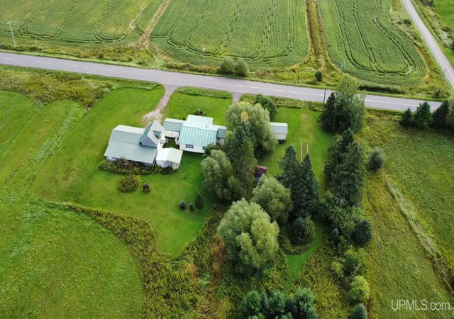 Photo 2 of Single family home for sale at 15098 Pelkie Rd, Pelkie, MI 49958 | MLS# 50222317 | Listing updated on 2026-10-20