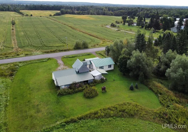 Photo 3 of Single family home for sale at 15098 Pelkie Rd, Pelkie, MI 49958 | MLS# 50222317 | Listing updated on 2026-10-20