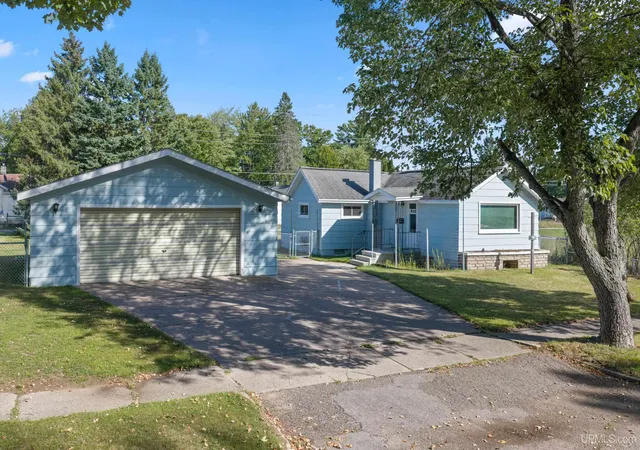 Photo 1 of Sale Pending at 433 Lyman St, Kingsford, MI 49802 | MLS# 50220789 | Listing updated on 2026-09-05
