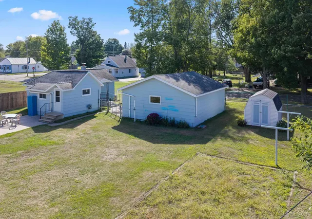 Photo 3 of Sale Pending at 433 Lyman St, Kingsford, MI 49802 | MLS# 50220789 | Listing updated on 2026-09-05