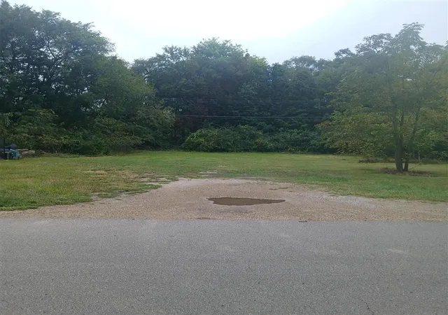 Land for sale at 138 Bradford Rd, Benton Harbor, MI 49022 | MLS# 70559711
