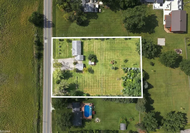 Photo 4 of Single family home for sale at 5030 West Water St, Clyde, MI 48059 | MLS# 50219601 | Listing updated on 2026-09-08