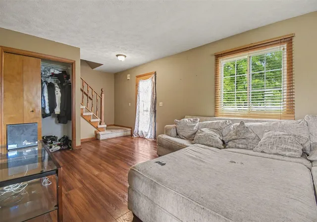 Photo 3 of Single family home for sale at 4911 Weatherstone Ln, Grand Rapids, MI 49508 | MLS# 70555652 | Listing updated on 2026-09-16