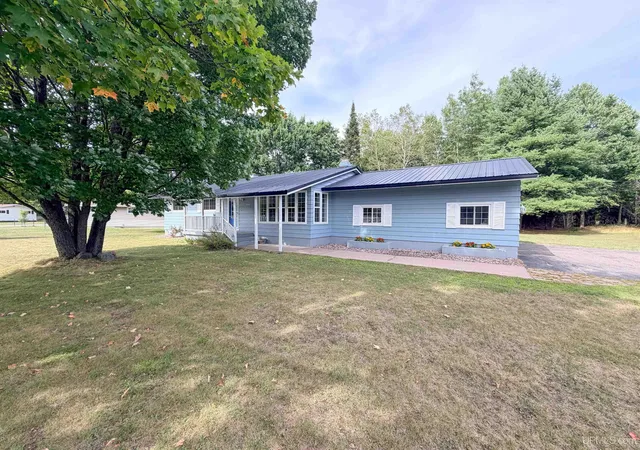 Photo 1 of Single family home for sale at 438 W Washington St, Gwinn, MI 49841 | MLS# 50221171 | Listing updated on 2026-09-10