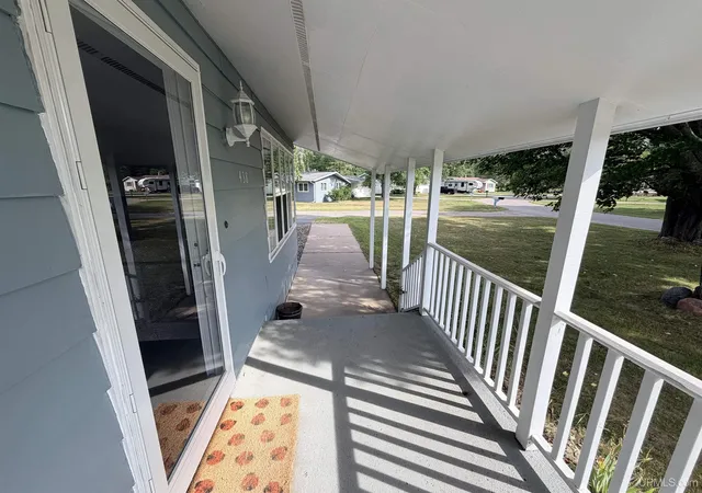 Photo 4 of Single family home for sale at 438 W Washington St, Gwinn, MI 49841 | MLS# 50221171 | Listing updated on 2026-09-10