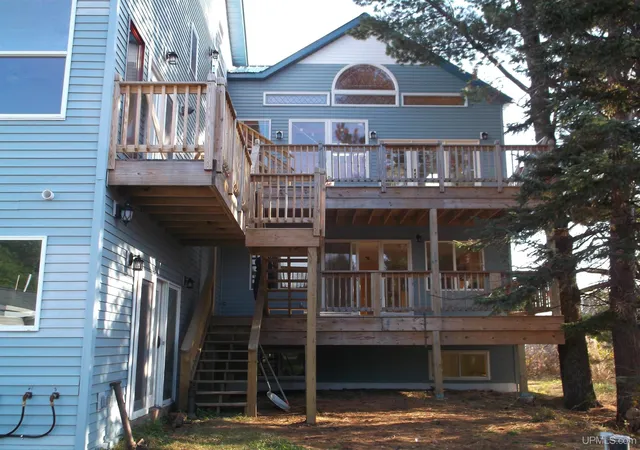 Photo 3 of Multi family home for sale at 50561 6th Street, Hancock, MI 49930 | MLS# 50221472 | Listing updated on 2026-09-11