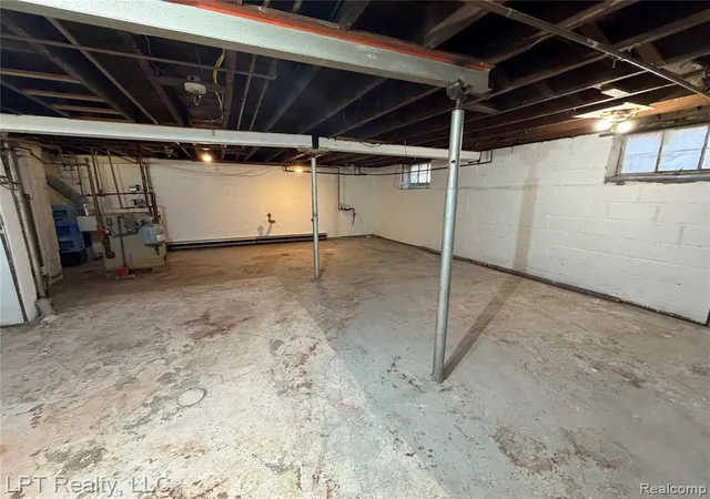 Photo 21 of Sale Pending at 4416 5Th St, Ecorse, MI 48229 1151 | MLS# 61025885 | Listing updated on 2026-10-01