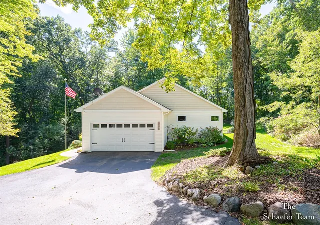 Photo 1 of Sale Pending at 10920 Foreman St, Lowell, MI 49331 | MLS# 70560724 | Listing updated on 2026-10-18